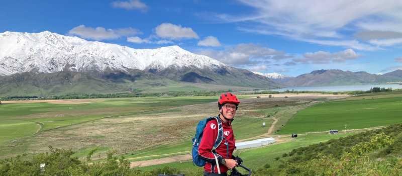 Riding over the Chain Hills to Sailors Cutting |  Sandra Appleby