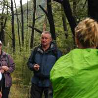 Howie Barnes, AS Guide | Izzi Barton