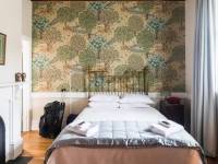 Dunstan House | Accommodation |  Lachlan Gardiner